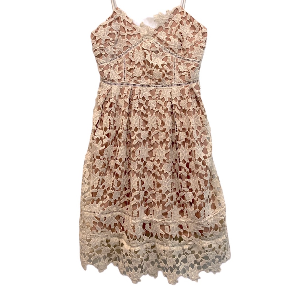 Lace lined dress. NWT. Cream lace. Lined